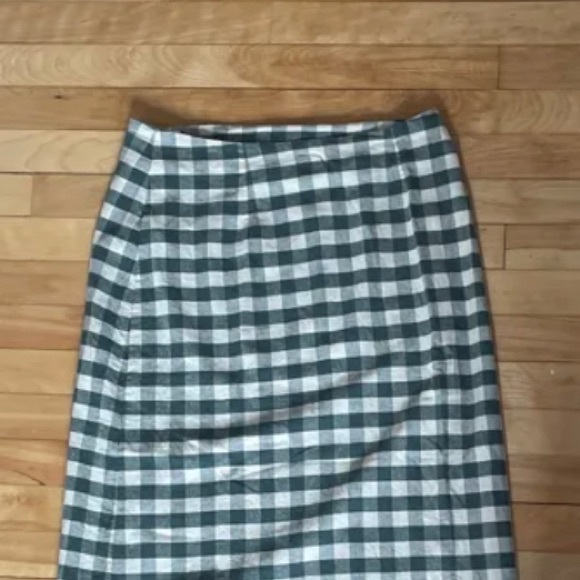 COPY - Mini checkered skirt, body-con skirt with a slit - Picture 2 of 2